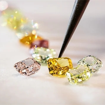 Fancy Color Polished Diamond